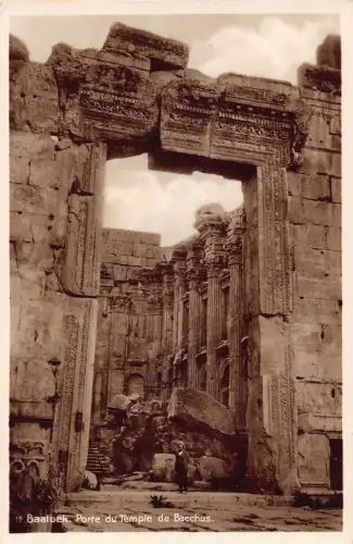 B220 Libanon Baalbek Porte du Temple de Bacchus RPPC Vintage Postkarte