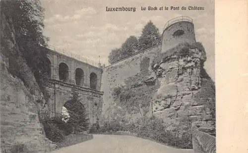 B246 Luxembourg Le Bock et Pont du Chateau Castle Vintage Postkarte