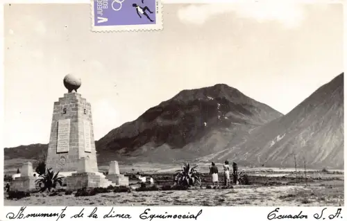 Ecuador 1965 Monumento de la Linea Equinoccial RPPC Vintage Postkarte B949