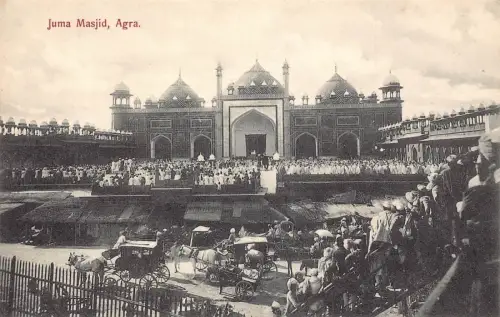 L378 Indien Juma Masjid Agra Kutschen Menge im Dienst Vintage Postkarte