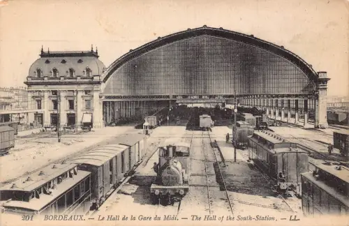 Frankreich Bordeaux Halle des Südbahnhofs Dampfbahn Eisenbahn Postkarte C325