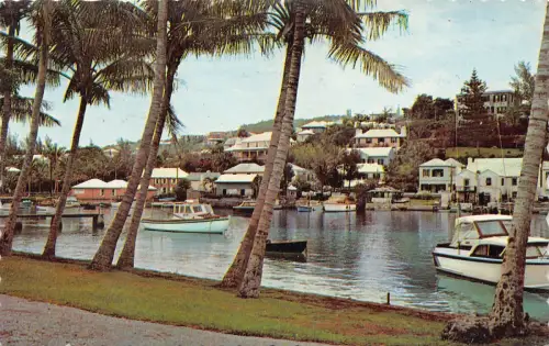 Bermuda 1966 Hamilton Flatt's Inlet Village Government Aquarium Boats Postkarte