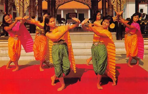 Thailand Girls Dancing Classic Rum Seeda Natives Ethno Vintage Postkarte