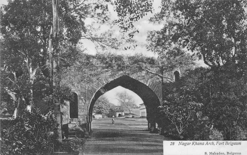 A998 Indien Fort Belgaum Nagar Khana Arch Vintage Postkarte