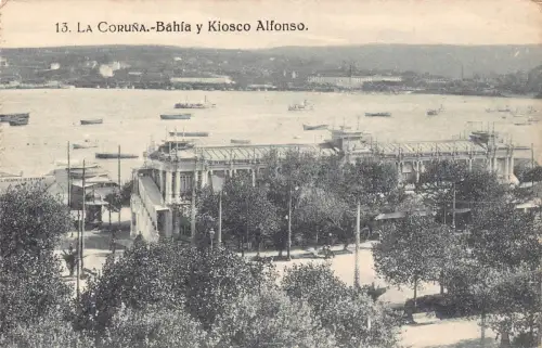 A991 Spanien Coruna Bahia y Kiosco Alfonso Hafen Boote Vintage Postkarte