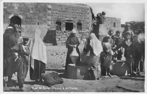 Syrien Arten von Syrern Drusen a la Citerne ethnische einheimische Kinder Brunnen Postkarte
