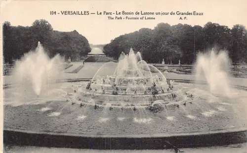 C031 Frankreich, Versailles Der Parkbrunnen Latone Vintage Postkarte