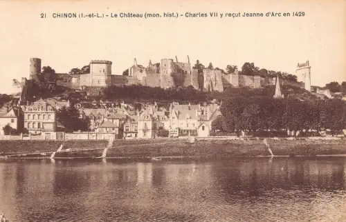 C032 Frankreich, Chinon Le Chateau Vintage Postkarte