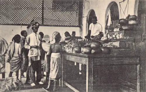 A613 Jemen Aden Kinder auf dem Markt Obstverkäufer Vintage Postkarte