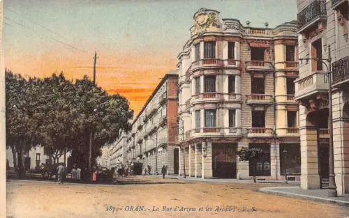 A615 Algerien Oran Rue d'Arzew et Arcades Street Vintage Postkarte