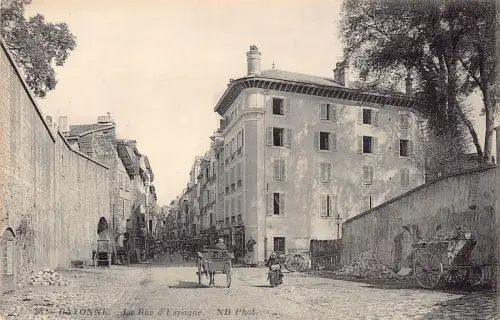 Frankreich Bayonne Rue d'Espagne Wagen Vintage Postkarte B849