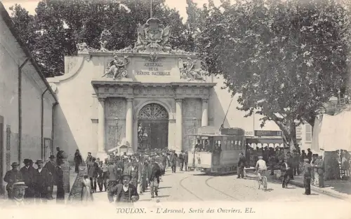 Frankreich Toulon L'Arsenal Sortie des Onvriers Straßenbahn Fahrrad Oldtimer Postkarte B850