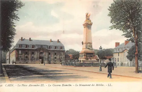 C098 Frankreich Caen La place Alexandre III Le Monument des Mobiles Vintage Postkarte