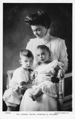 B433 Royalty Adel Princess Cecilie Auguste Marie and Children RPPC Postcard