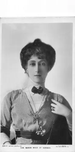B434 Royalty Queen Maud of Norway RPPC Postkarte