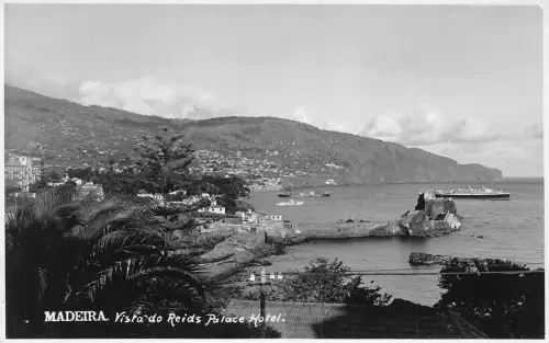 A710 Portugal Madeira Vista do Reids Palace Hotel RPPC Postkarte