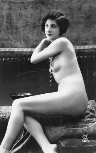 L479 Glamour Akt Risque Beauty Echtfoto Blanko Rückseite Vintage Postkarte