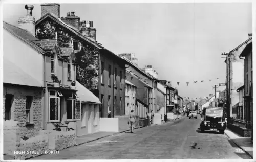 B036 Wales Borth High Street Car RPPC Vintage Postkarte