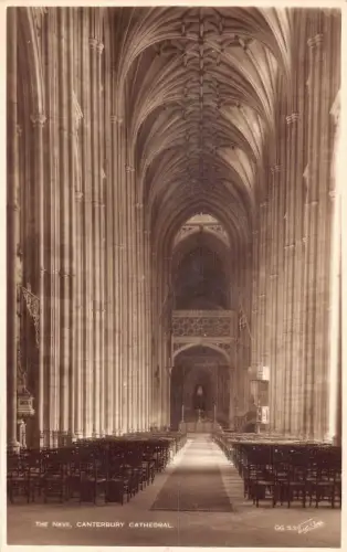 L240 England The Nave Canterbury Cathedral Interior Vintage Postkarte