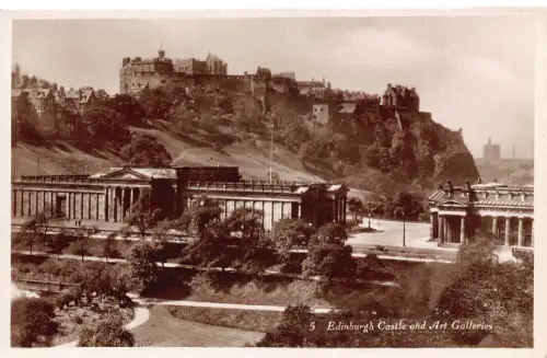L243 Schottland Edinburgh Castle and Art Galleries Vintage Postkarte