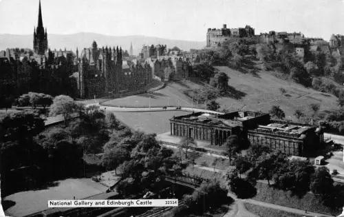 L244 Schottland 1966 National Gallery und Edinburgh Castle Vintage Postkarte