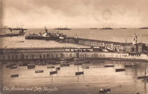 A783 England Hafen und Steg Boote Pier Margate Vintage Postkarte