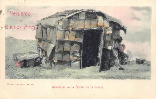A815 Argentinien Recuerdo de Buenos Aires Habitacion en Quema de Basura Postkarte