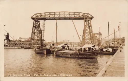 A815 Argentinien Buenos Aires Puente Avellaneda y Riachuelo RPPC Boote Postkarte