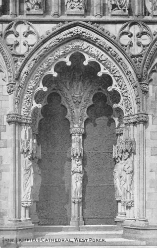 L246 England Lichfield Cathedral West Porch Vintage Postkarte