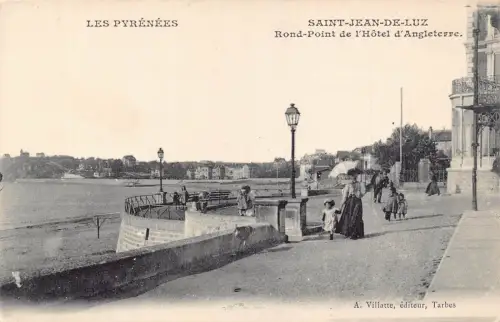 A821 Frankreich Saint Jean de Luz Rond Point de l'Hotel d'Anglettere Postkarte