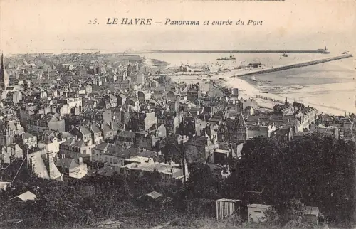 A822 Frankreich Le Havre Panorama et entree du Port Vintage Postkarte