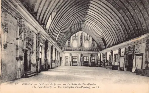 A823 Frankreich Rouen Gerichtshalle Vintage Postkarte