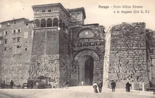 A015 Italien Perugia Porta Urbica Etrusca o di Augusto Vintage Postkarte