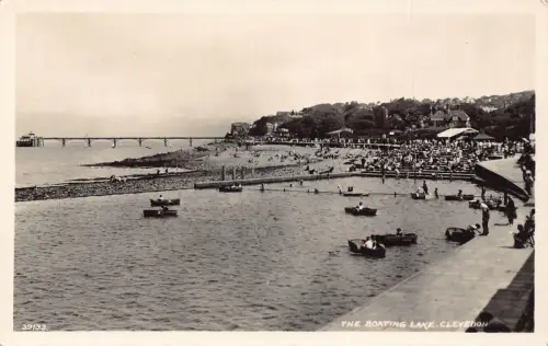 A034 England Clevedon das Bootfahren See Boote Vintage Postkarte