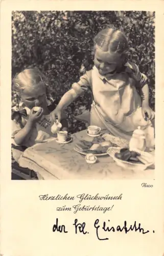 B093 Geburtstagsgrüße Kinder Mädchen spielen Teeparty Vintage Postkarte