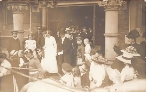 B105 Hochzeit 1913 Bräutigam Braut Auto Atelier Westfalia Münster RPPC Postkarte