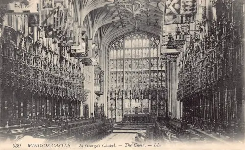 B129 England Windsor Castle St George's Chapel Choir Vintage Postkarte