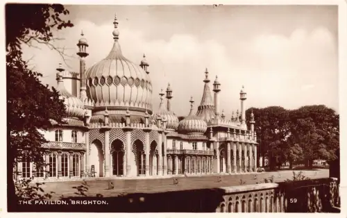 B127 England 1938 The Pavilion Brighton RPPC Vintage Postkarte