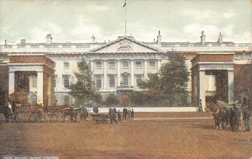 B115 England Royal Mint London Kutschen Postkarte