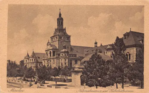 B120 Deutschland München München Nationalmuseum Hubertsbrunnen AK