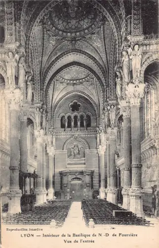 A840 Frankreich Lyon Innenraum der Kirche ND de Fourviere Eingangsansicht Vintage Postkarte