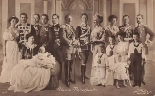 L064 Deutschland 1914 Kaiserliche Familie Portrait Vintage Postkarte