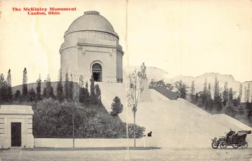 A848 US The McKinley Monument Canton Ohio Auto Oldtimer Postkarte