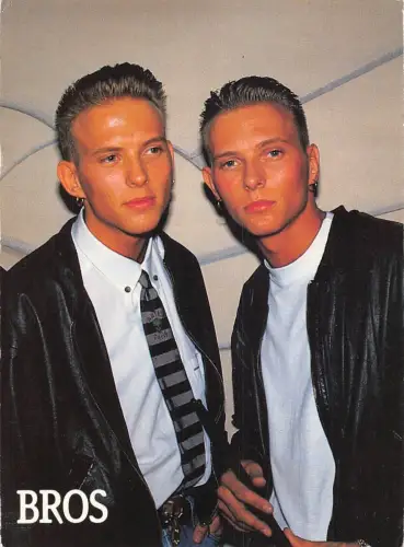 L288 Musik Sänger Jungen Band Tanz Pop Bros Postkarte.