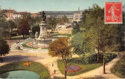 L132 Frankreich 1923 Lyon Place Carnot und Bahnhof Gare de Perrache Postkarte