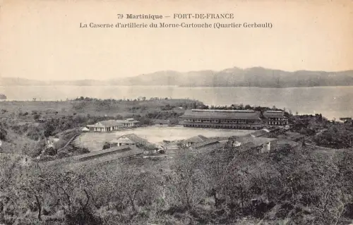 B156 Martinique Fort de France Caserne d'artillerie du Morne Kartusche Postkarte