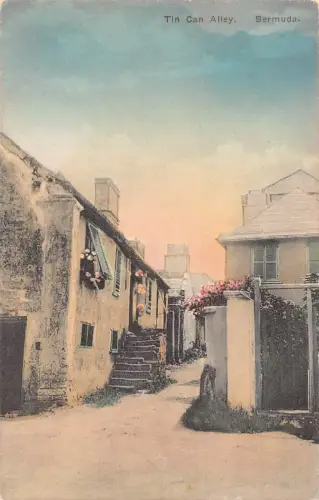 B156 Bermuda Blechdose Alley Vintage Postkarte