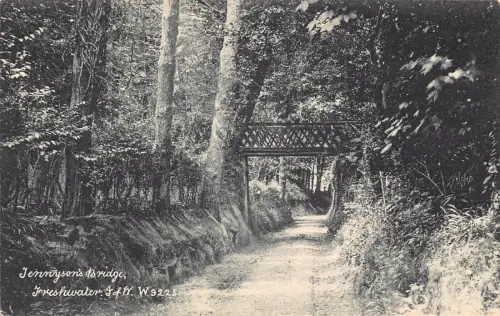 L069 IoW Jennysons Brücke Süßwasser Postkarte