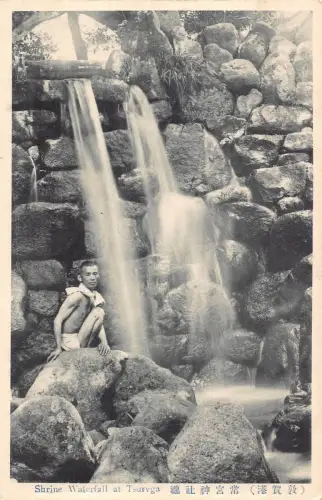 A873 Japan Schrein Wasserfall in Tsurga Ureinwohner ethnisch Vintage Postkarte