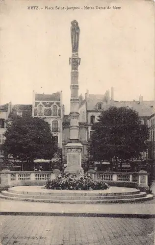 L308 Frankreich Metz Place Saint Jaques Notre Dame de Metz Säule Vintage Postkarte